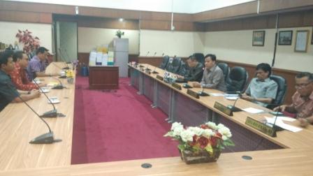 Komisioner KPID Riau Terpilih Mengadu ke DPRD Belum Dilantik
